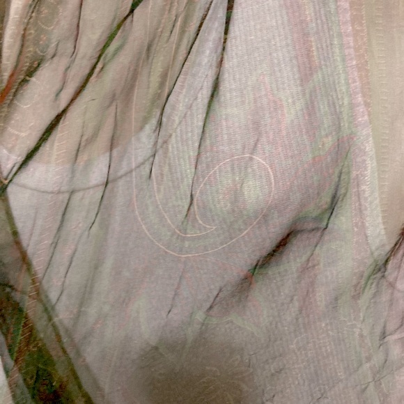 ALL SILK Scarf Wrap Shawl made in Italy Green Tan 60 inch  x 13 inch - Picture 14 of 15